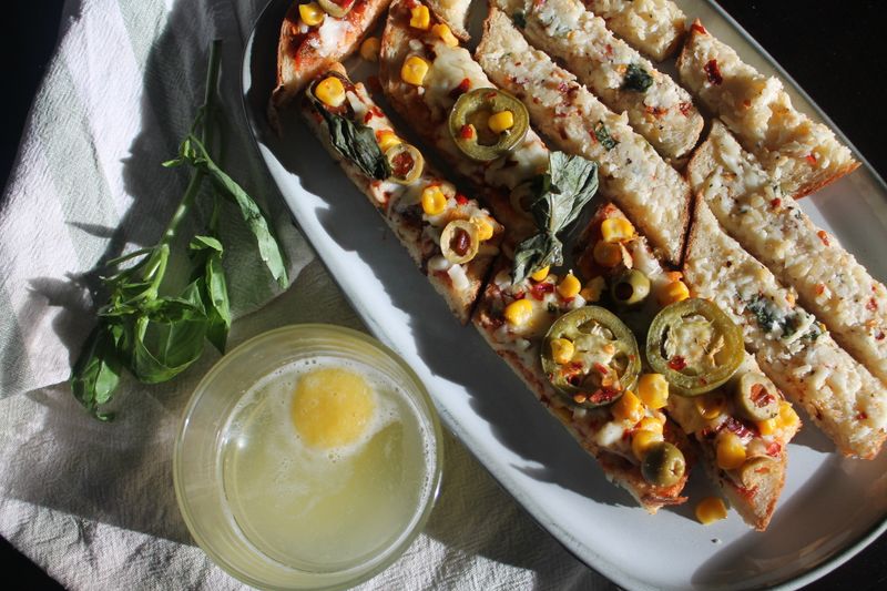 Mad Dog signature hot pizza